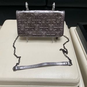 Small Narrow Silver Leather Evening Shoulder/crossbody Purse